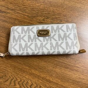 Michael Kors Cream and Gray Logo Zip Wallet